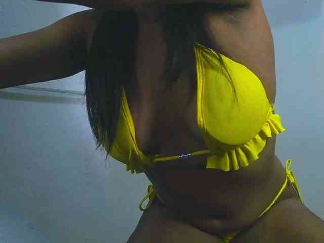 Adriveryhot webcam