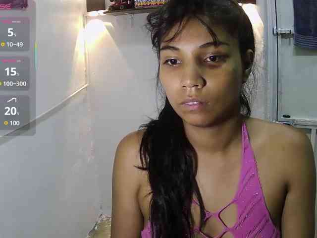 Adriveryhot webcam