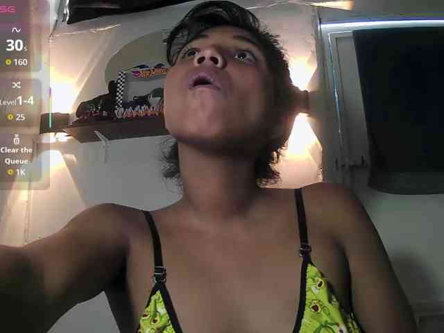 Adriveryhot webcam