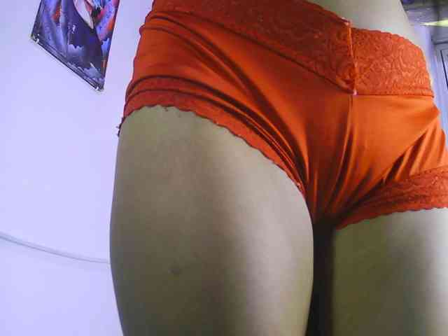 Adriveryhot webcam