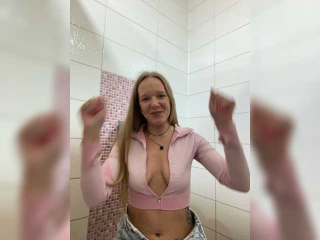 UltraPUPA live cam on BongaCams