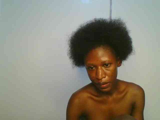 Divine-Ass webcam