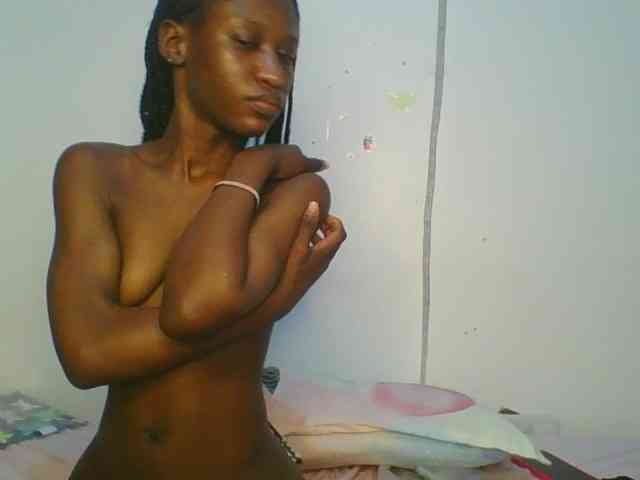 Divine-Ass webcam