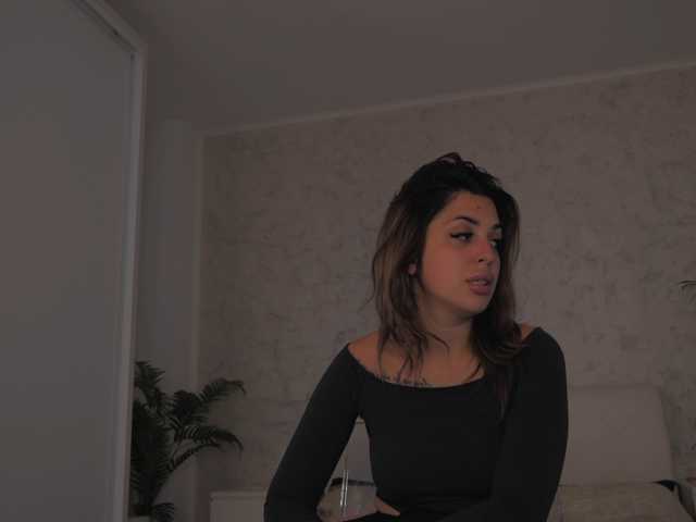 celineivory live cam on BongaCams