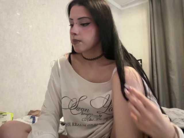 ErikaShturm live cam on BongaCams