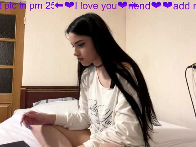 ErikaShturm live cam on BongaCams