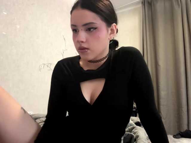 ErikaShturm live cam on BongaCams