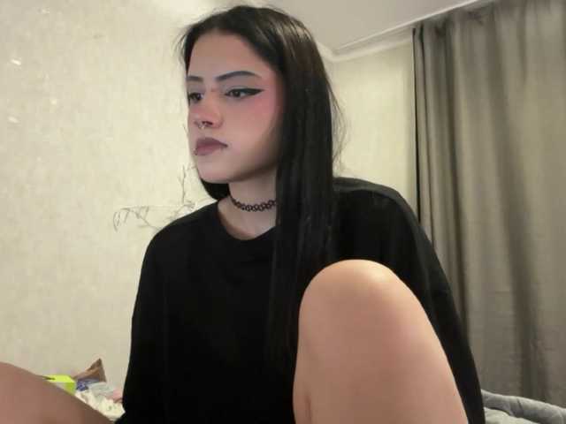 ErikaShturm live cam on BongaCams