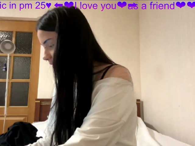 ErikaShturm live cam on BongaCams