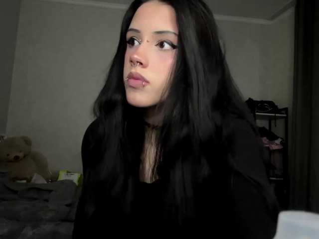 ErikaShturm live cam on BongaCams