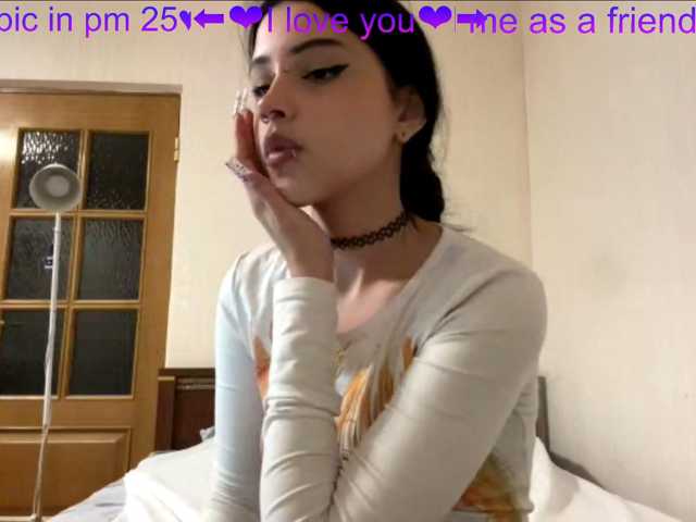 ErikaShturm live cam on BongaCams