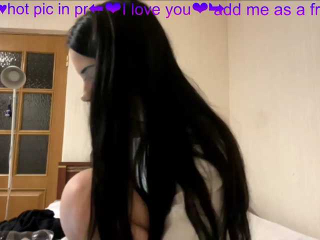 ErikaShturm live cam on BongaCams