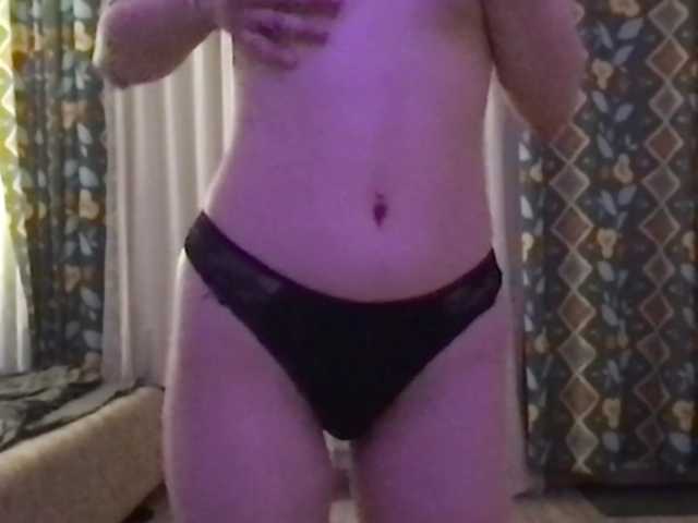 Hazelkims live cam