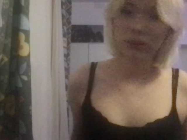 HazelKims live cam on BongaCams