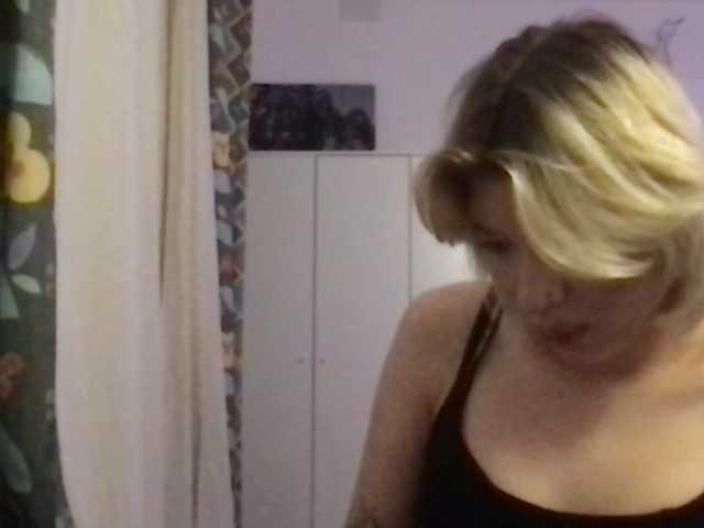 HazelKims webcam