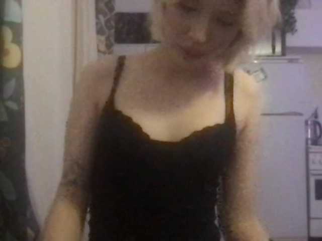 HazelKims live cam on BongaCams