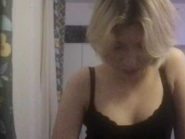 HazelKims live cam on BongaCams
