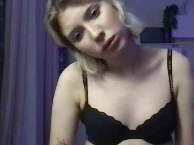 HazelKims webcam
