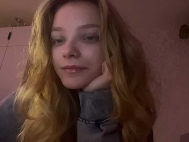 BonnyBlu live cam on BongaCams