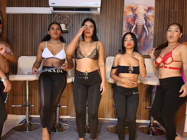 Canelasquirtxxx1 live cam on BongaCams