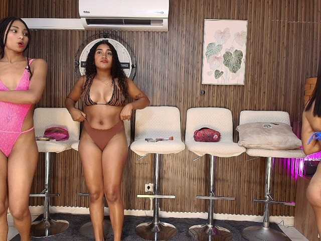 Canelasquirtxxx1 live cam on BongaCams