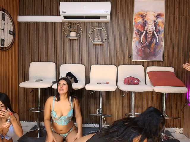 Canelasquirtxxx1 live cam