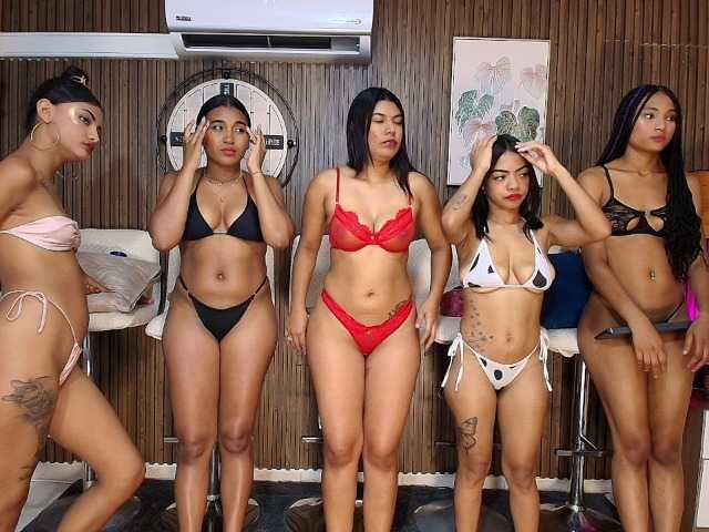 Canelasquirtxxx1 live cam on BongaCams