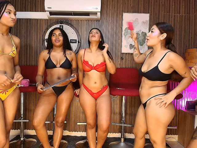 Canelasquirtxxx1 live cam on BongaCams