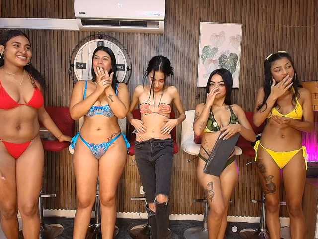 Canelasquirtxxx1 live cam on BongaCams