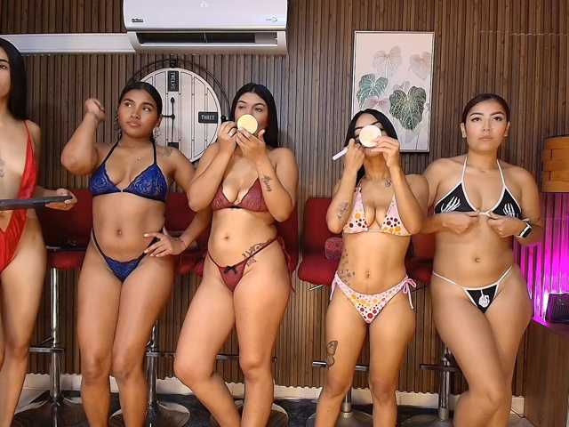 Canelasquirtxxx1 live cam on BongaCams