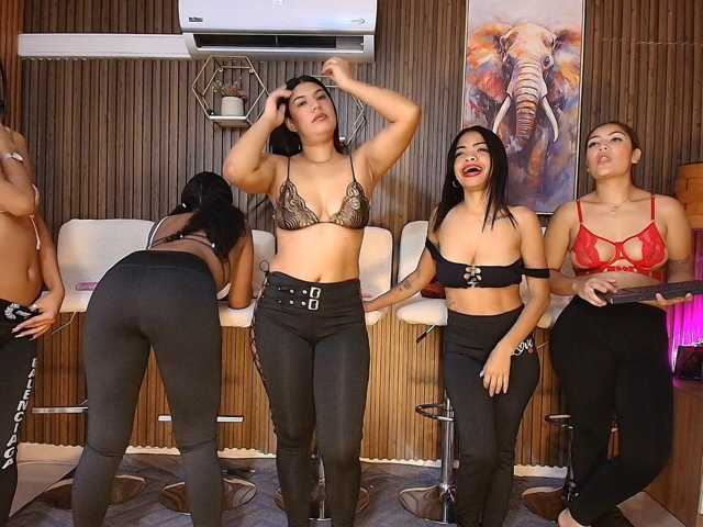Canelasquirtxxx1 live cam on BongaCams