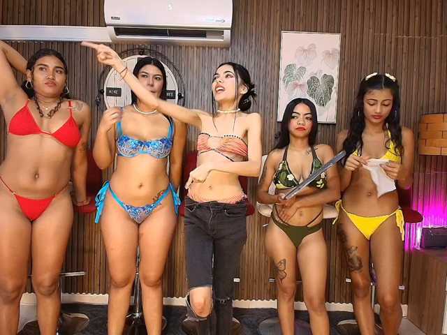Canelasquirtxxx1 live cam on BongaCams