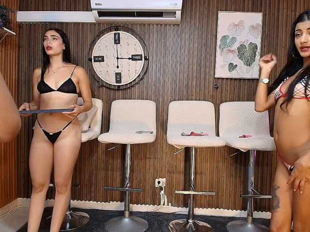 Canelasquirtxxx1 live cam on BongaCams