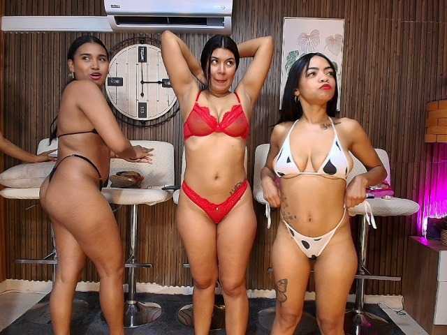 Canelasquirtxxx1 live cam on BongaCams