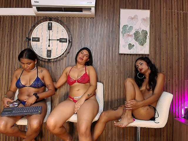 Canelasquirtxxx1 live cam on BongaCams