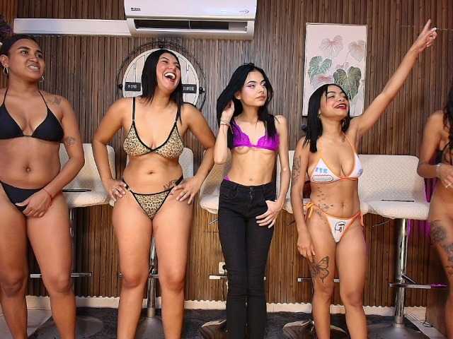 Canelasquirtxxx1 live cam on BongaCams