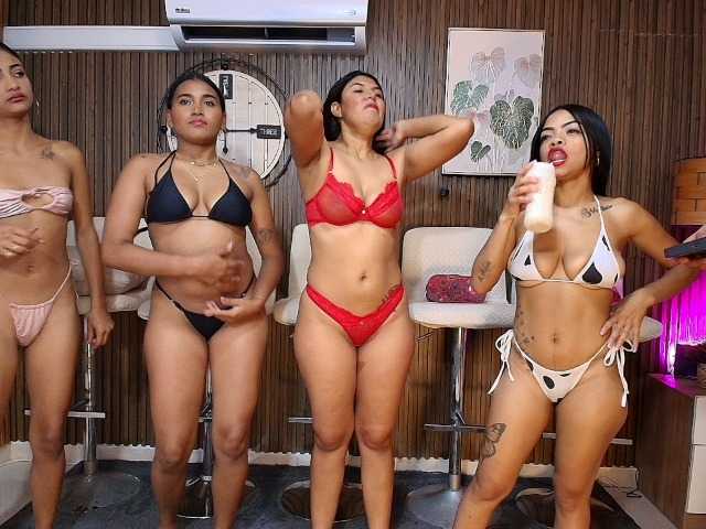 Canelasquirtxxx1 live cam on BongaCams
