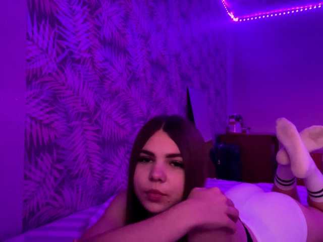 LizaKims live cam on BongaCams