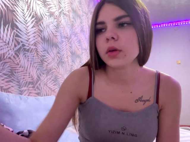 LizaKims live cam on BongaCams