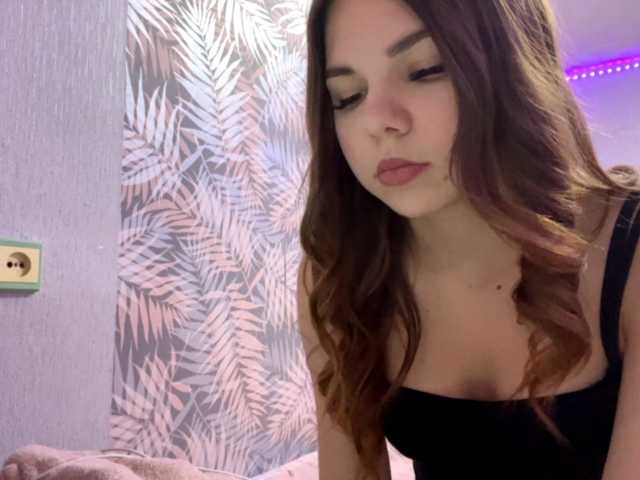 LizaKims live cam on BongaCams