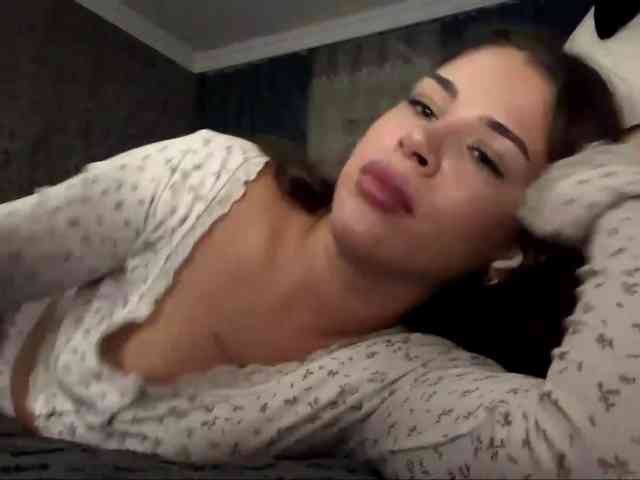 LilyKims webcam