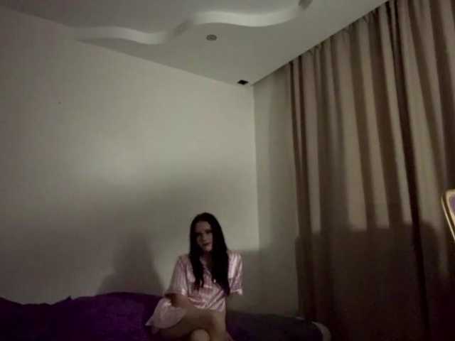 PollyTimsi live cam on BongaCams