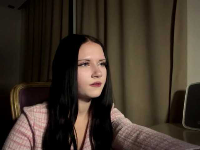 PollyTimsi live cam preview