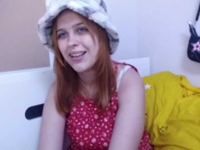 RedieLye live cam preview