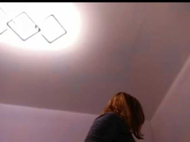 RedieLye live cam on BongaCams
