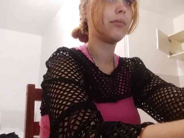 Model: RedieLye