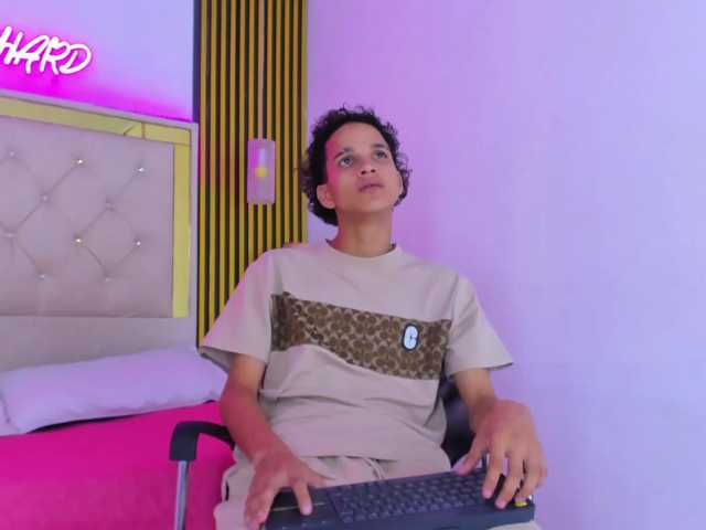 JUSTIN-SECRET