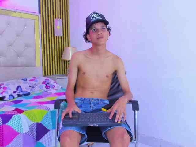 JUSTIN-SECRET