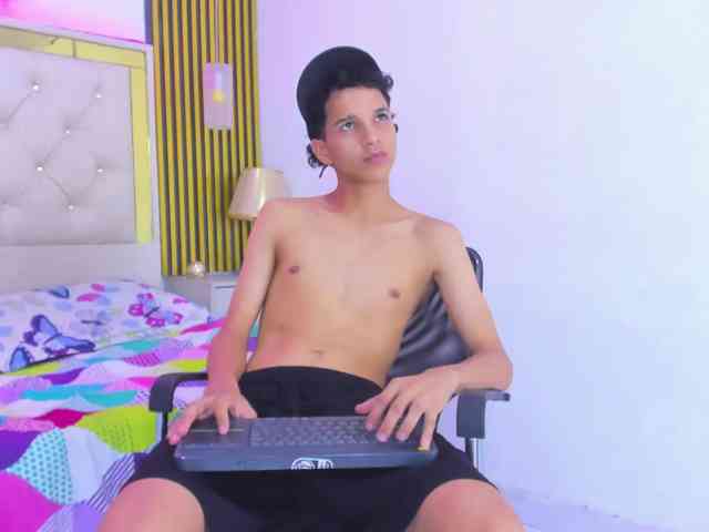 JUSTIN-SECRET
