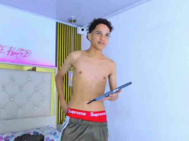 JUSTIN-SECRET